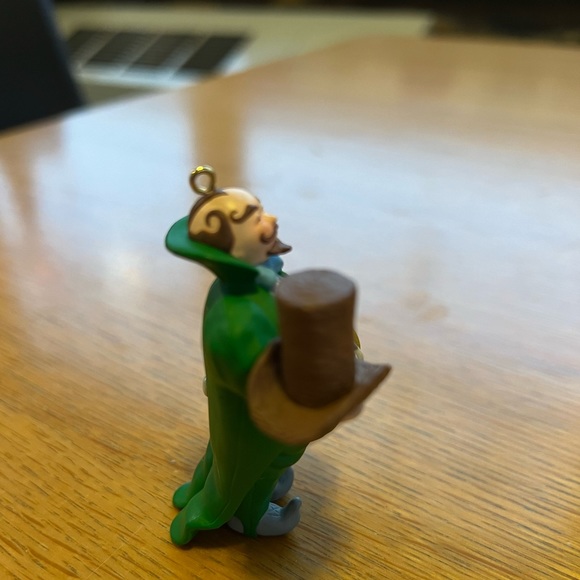 🎄Hallmark Keepsake Wizard of Oz, Munchkinland Mayor & Coroner 1998. Set of 2 - Picture 7 of 7